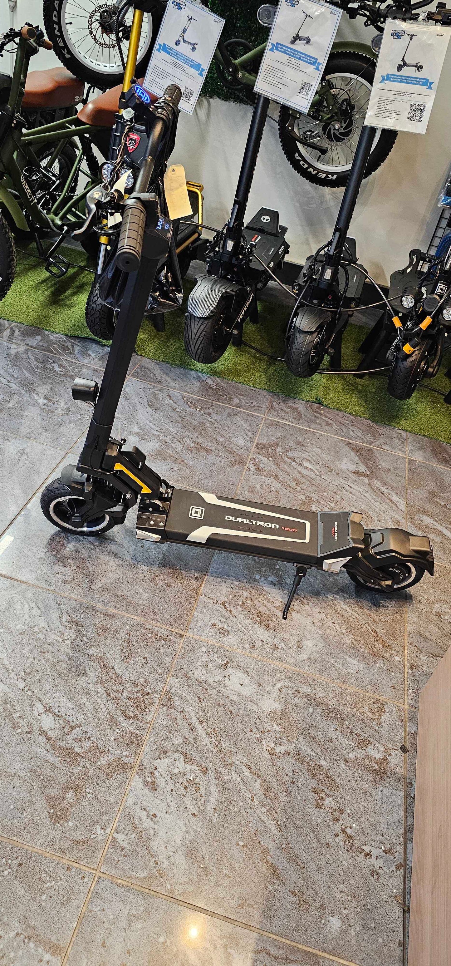 Trottinette Électrique Dualtron Togo Occasion : Confortable et Polyvalente