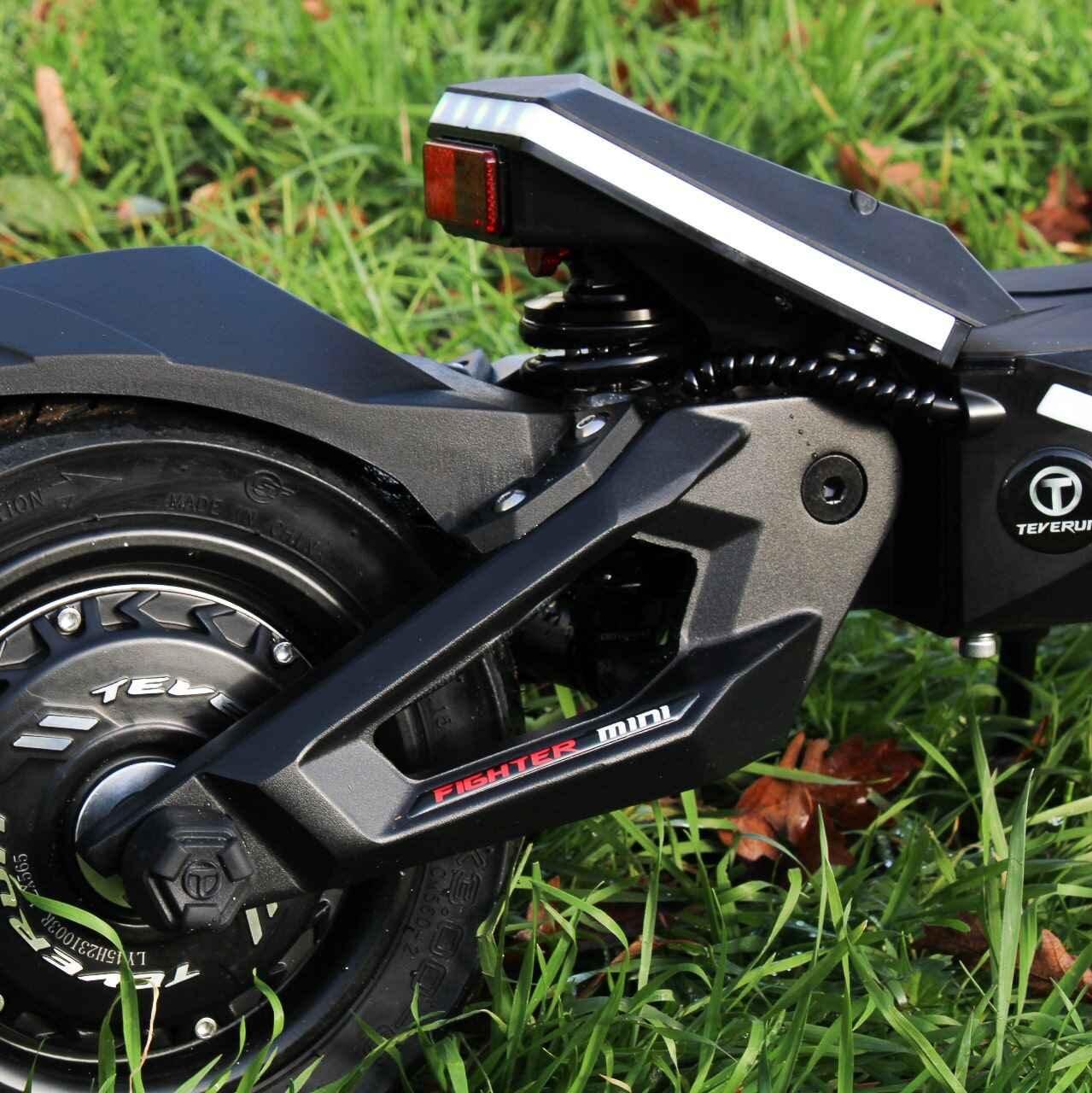 Trottinette Electrique Teverun Fighter Mini : Compacte et Confortable
