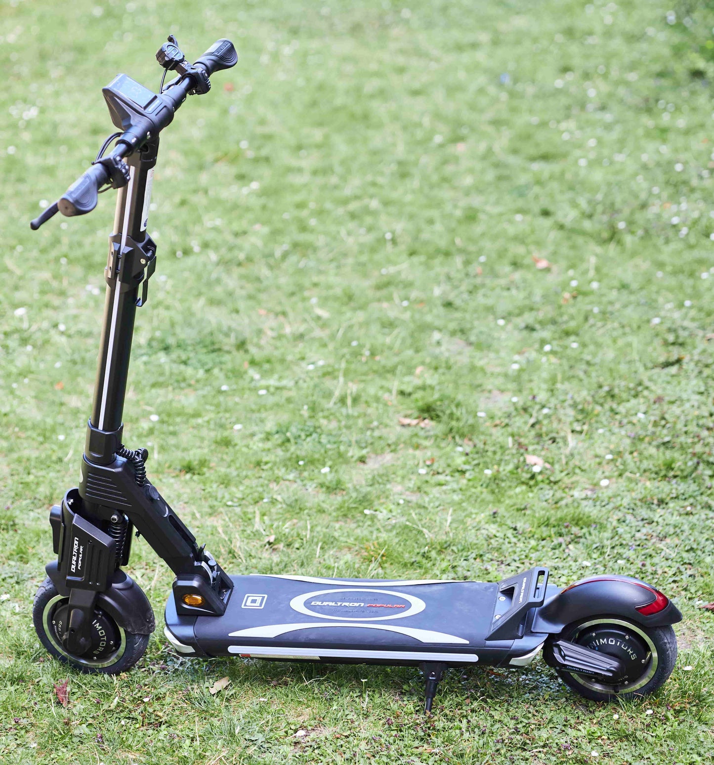 Trottinette Électrique Dualtron Pop (Popular) : Polyvalence et Qualité