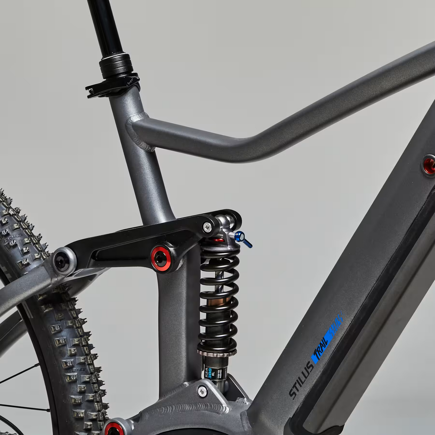 VTT ELECTRIQUE tout suspendu 29" - STILUS E-TRAIL Gris
