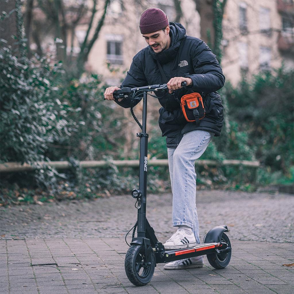Trottinette Électrique Eroz Kapacity 10 : Performante et Abordable