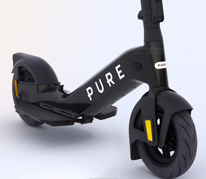 Trottinette Électrique Pure Avance + : Compacte et Innovante